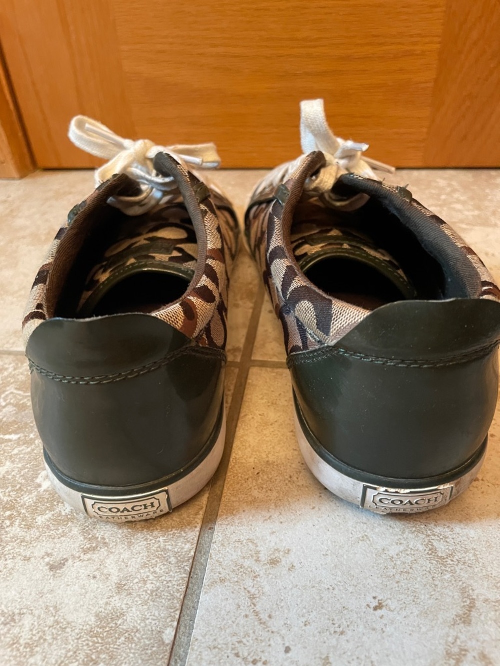 Coach Women’s Canvas Logo Sneakers in Brown and Cream - Picture 3 of 4